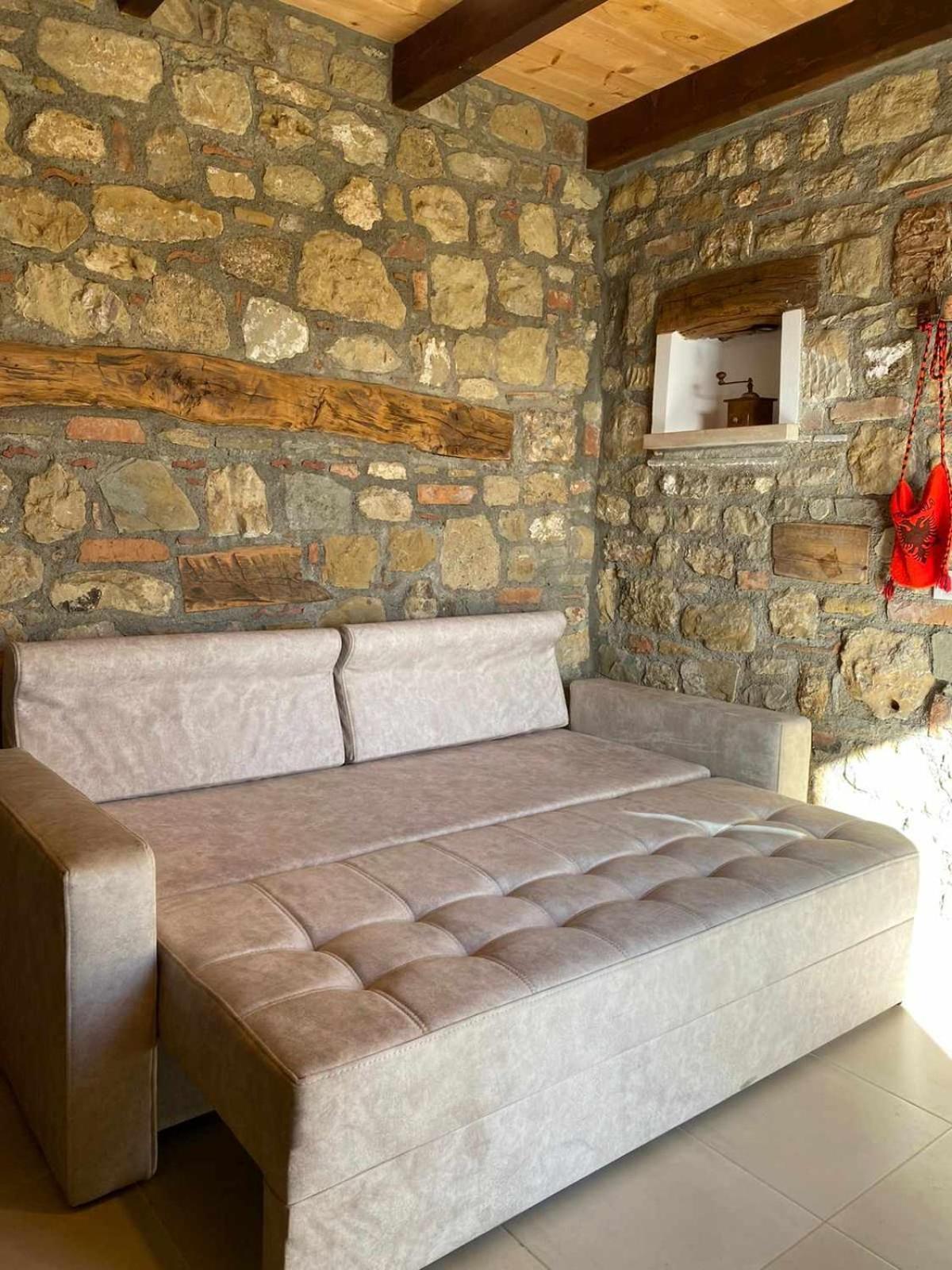 Villa Bujtina Salko Mucaj Exterior foto