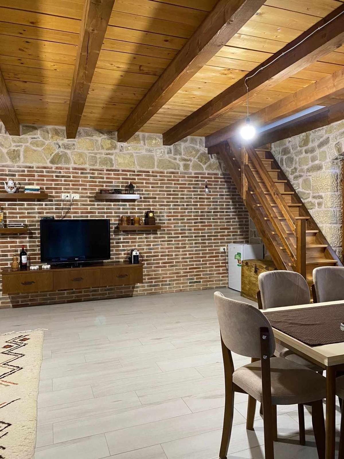 Villa Bujtina Salko Mucaj Exterior foto